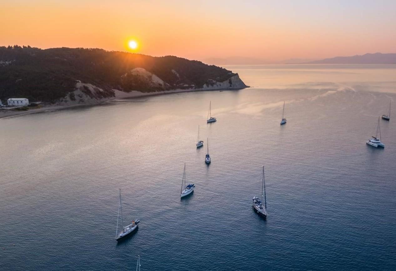 Reiki Villas Erikousa Ereikoussa Bagian luar foto