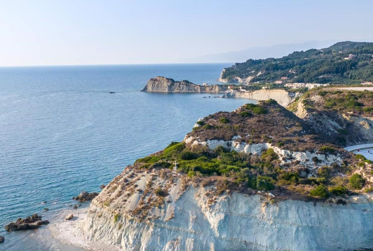 Reiki Villas Erikousa Ereikoussa Bagian luar foto